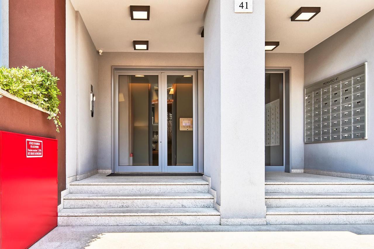 Monviso Modern - Exclusive Apartment Milán Exterior foto